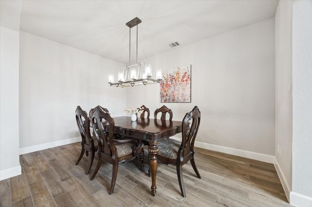 9951 Chapman Trail, Manvel, TX 77578