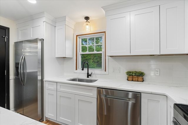 127 Steere St, Attleboro, MA 02703