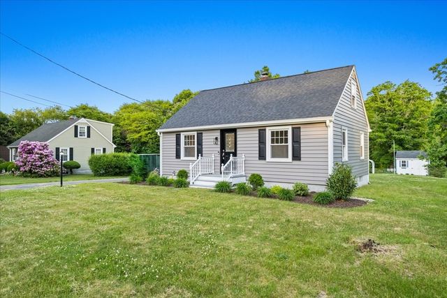 127 Steere St, Attleboro, MA 02703