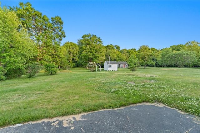 127 Steere St, Attleboro, MA 02703