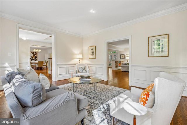 6302 WALHONDING RD, Bethesda, MD 20816