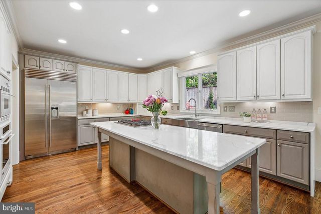 6302 WALHONDING RD, Bethesda, MD 20816