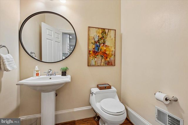 6302 WALHONDING RD, Bethesda, MD 20816