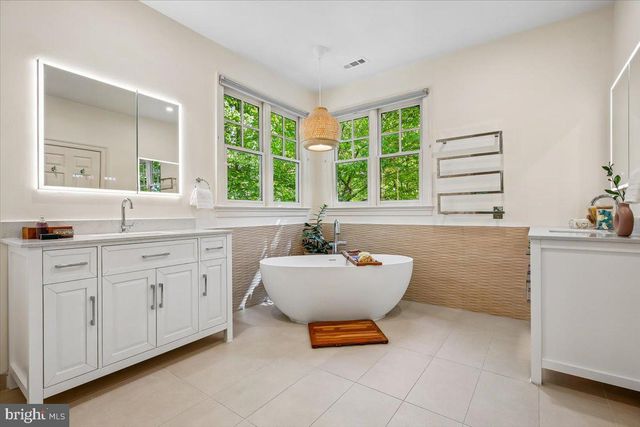 6302 WALHONDING RD, Bethesda, MD 20816