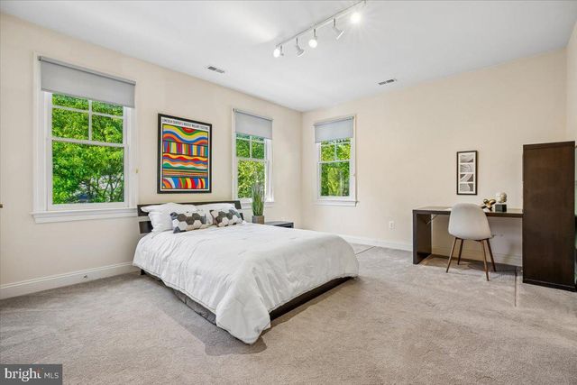 6302 WALHONDING RD, Bethesda, MD 20816