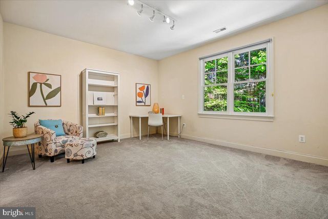 6302 WALHONDING RD, Bethesda, MD 20816