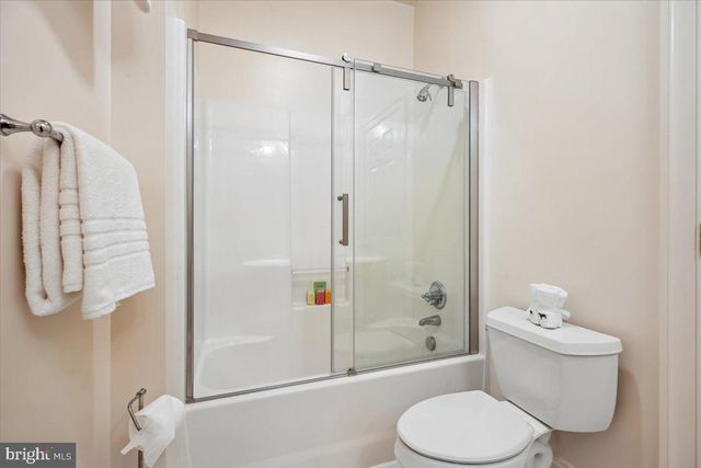 6302 WALHONDING RD, Bethesda, MD 20816
