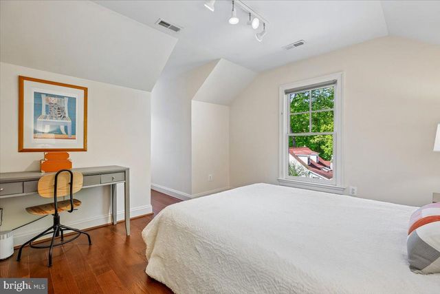 6302 WALHONDING RD, Bethesda, MD 20816