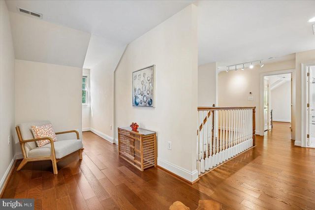 6302 WALHONDING RD, Bethesda, MD 20816