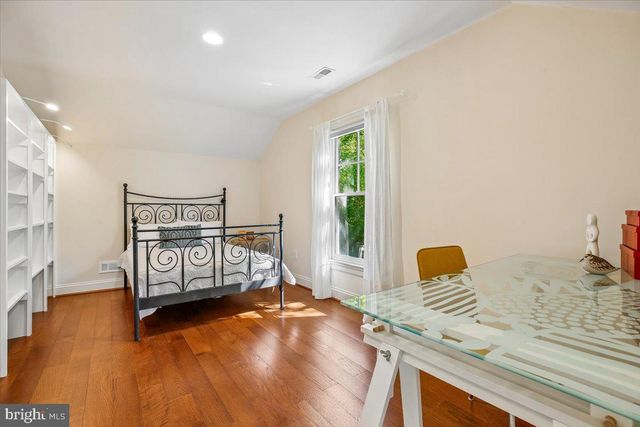 6302 WALHONDING RD, Bethesda, MD 20816