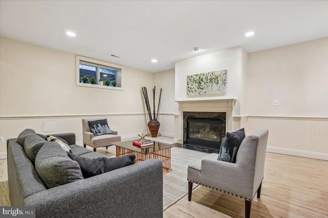 6302 WALHONDING RD, Bethesda, MD 20816