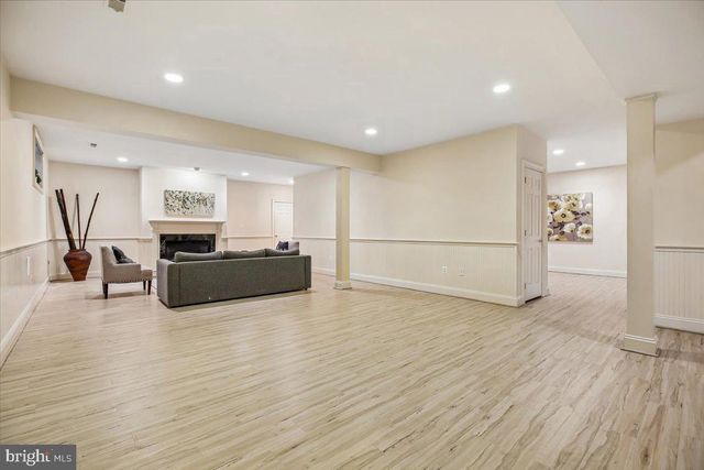 6302 WALHONDING RD, Bethesda, MD 20816