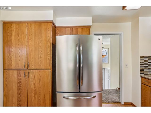 1485 Se 11TH St, Gresham, OR 97080