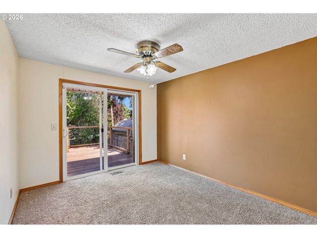 1485 Se 11TH St, Gresham, OR 97080