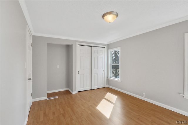 21 Mechanic Street, Schroeppel, NY 13135