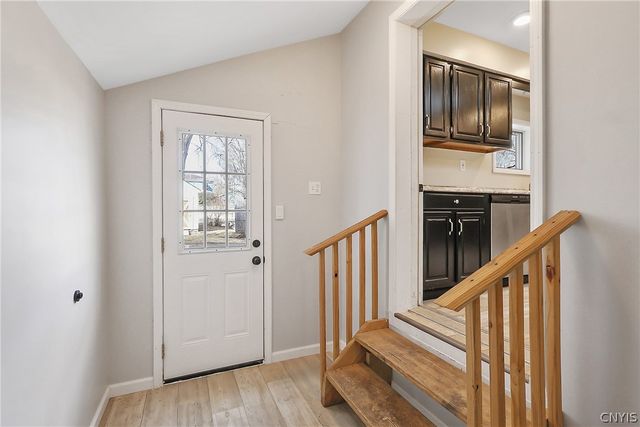 21 Mechanic Street, Schroeppel, NY 13135