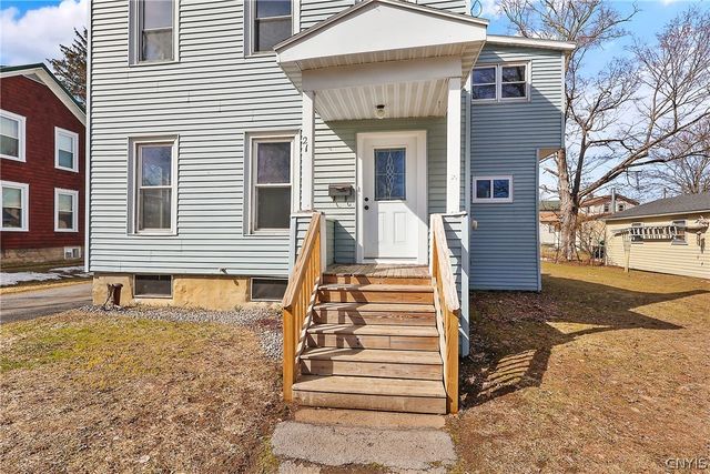 21 Mechanic Street, Schroeppel, NY 13135