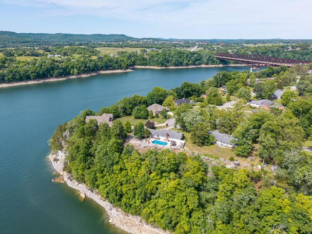30 Highview Circle, Somerset, KY 42503