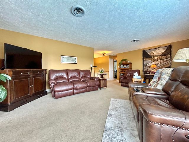 30 Highview Circle, Somerset, KY 42503