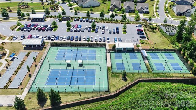 4122 Moxie Way, Charlotte, NC 28215
