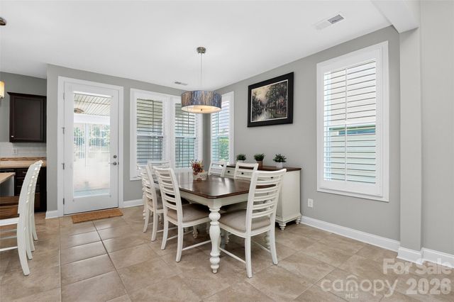 4122 Moxie Way, Charlotte, NC 28215