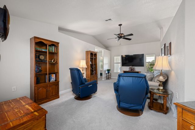 70 E ROUNDY RD, Leeds, UT 84746