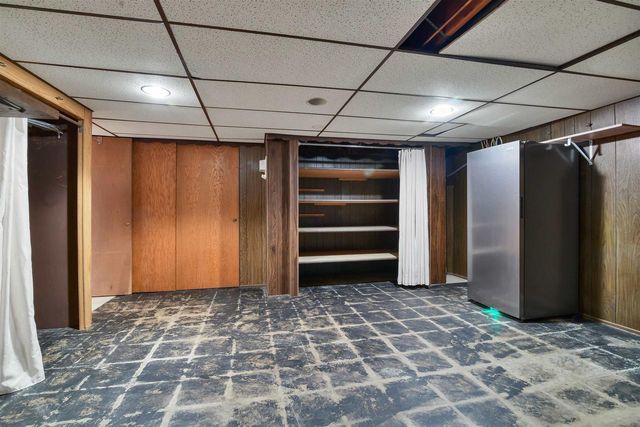 3047 S PINE TREE ROAD, Oneida, WI 54155