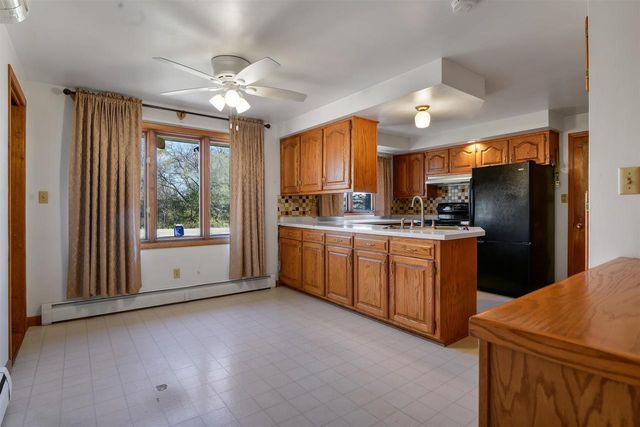 3047 S PINE TREE ROAD, Oneida, WI 54155