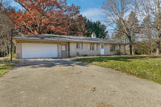 3047 S PINE TREE ROAD, Oneida, WI 54155