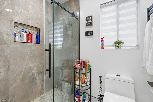 713 SE 43rd ST, Cape Coral, FL 33904