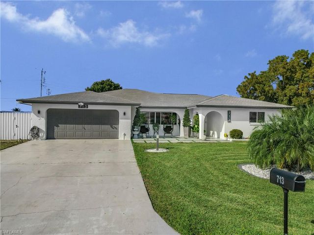 713 SE 43rd ST, Cape Coral, FL 33904