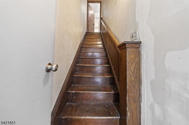 1046 E 26Th St, Paterson City, NJ 07513
