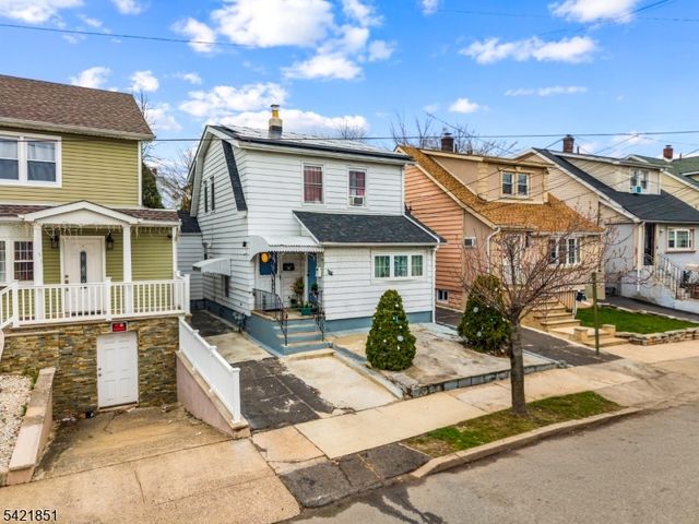 1046 E 26Th St, Paterson City, NJ 07513