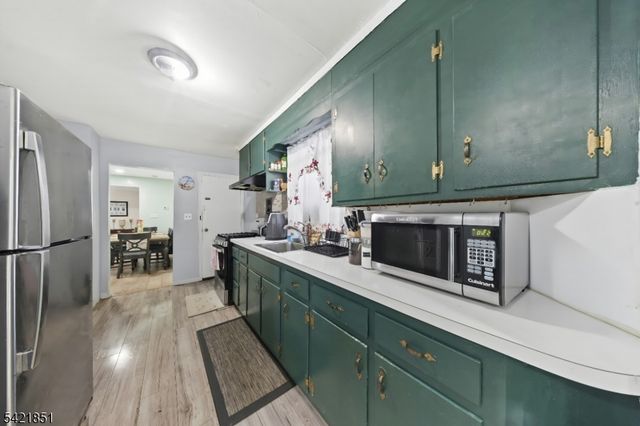 1046 E 26Th St, Paterson City, NJ 07513