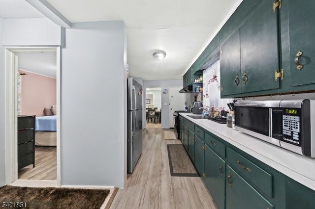 1046 E 26Th St, Paterson City, NJ 07513