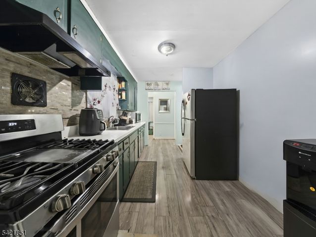 1046 E 26Th St, Paterson City, NJ 07513