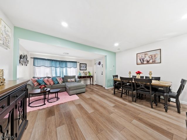1046 E 26Th St, Paterson City, NJ 07513