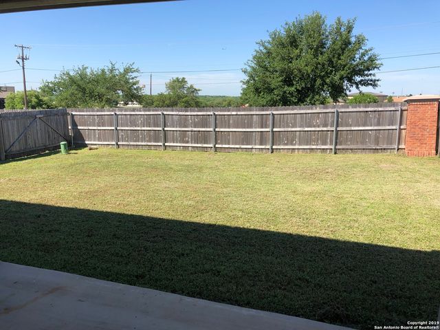 5123 DUKE FLD, San Antonio, TX 78227