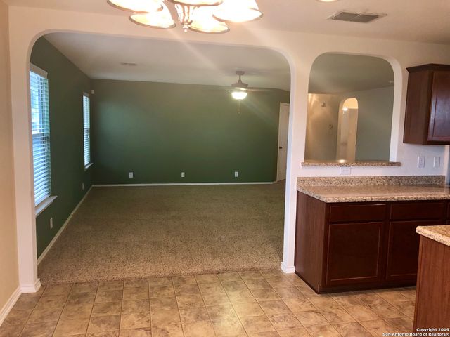 5123 DUKE FLD, San Antonio, TX 78227
