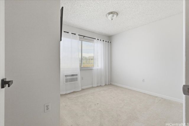 94-536 Kupuohi Street 22103, Waipahu, HI 96797
