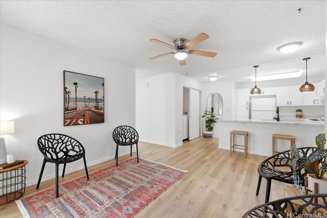 94-536 Kupuohi Street 22103, Waipahu, HI 96797