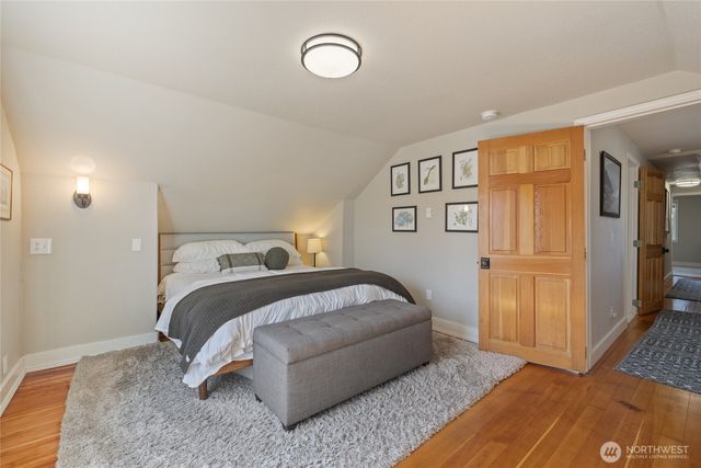 214 Adams Avenue S, Eatonville, WA 98328