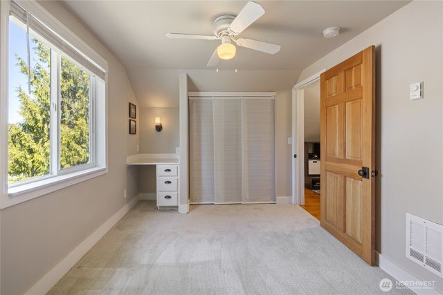 214 Adams Avenue S, Eatonville, WA 98328