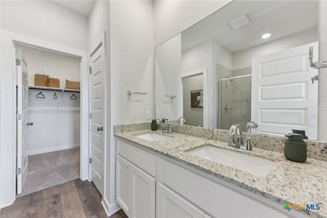 105 NW Cutleaf Cove, San Marcos, TX 78666