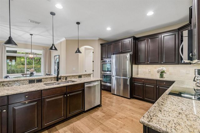 1804 BELLA CASA COURT, Tampa, FL 33618