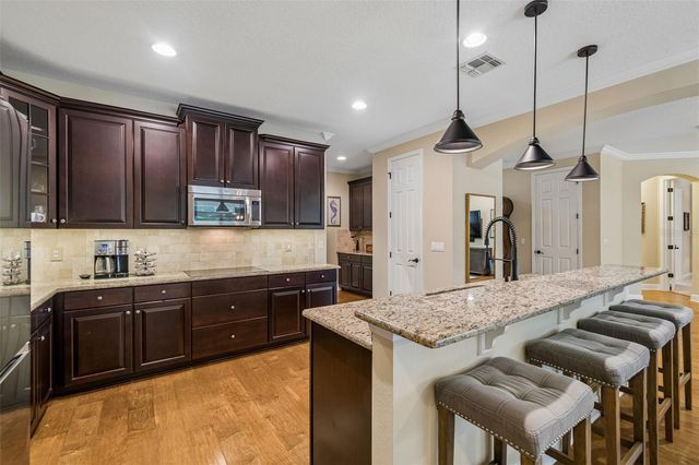 1804 BELLA CASA COURT, Tampa, FL 33618