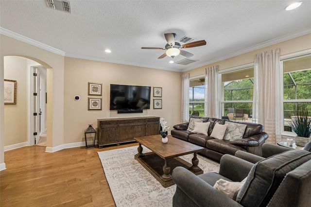 1804 BELLA CASA COURT, Tampa, FL 33618