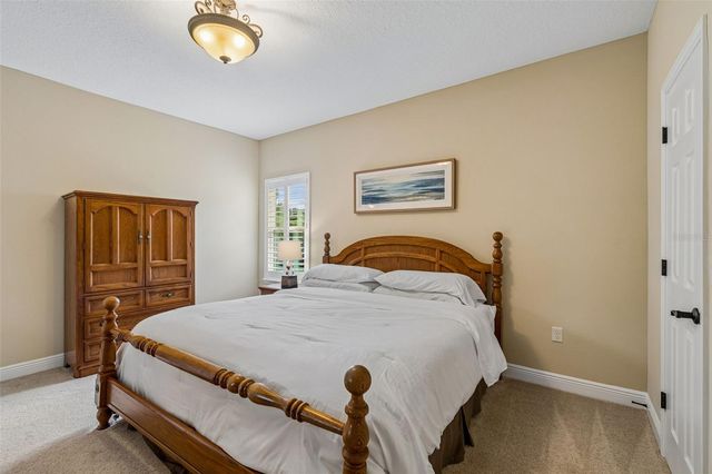 1804 BELLA CASA COURT, Tampa, FL 33618
