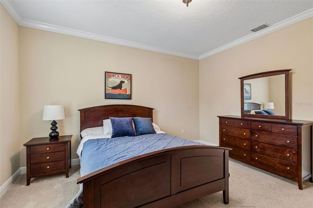 1804 BELLA CASA COURT, Tampa, FL 33618