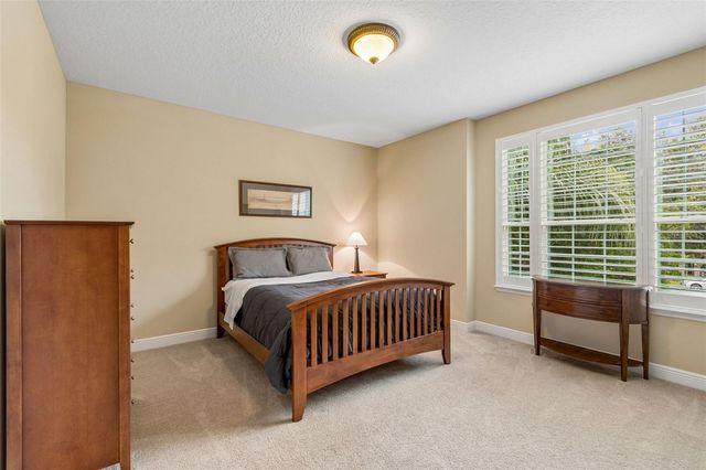 1804 BELLA CASA COURT, Tampa, FL 33618